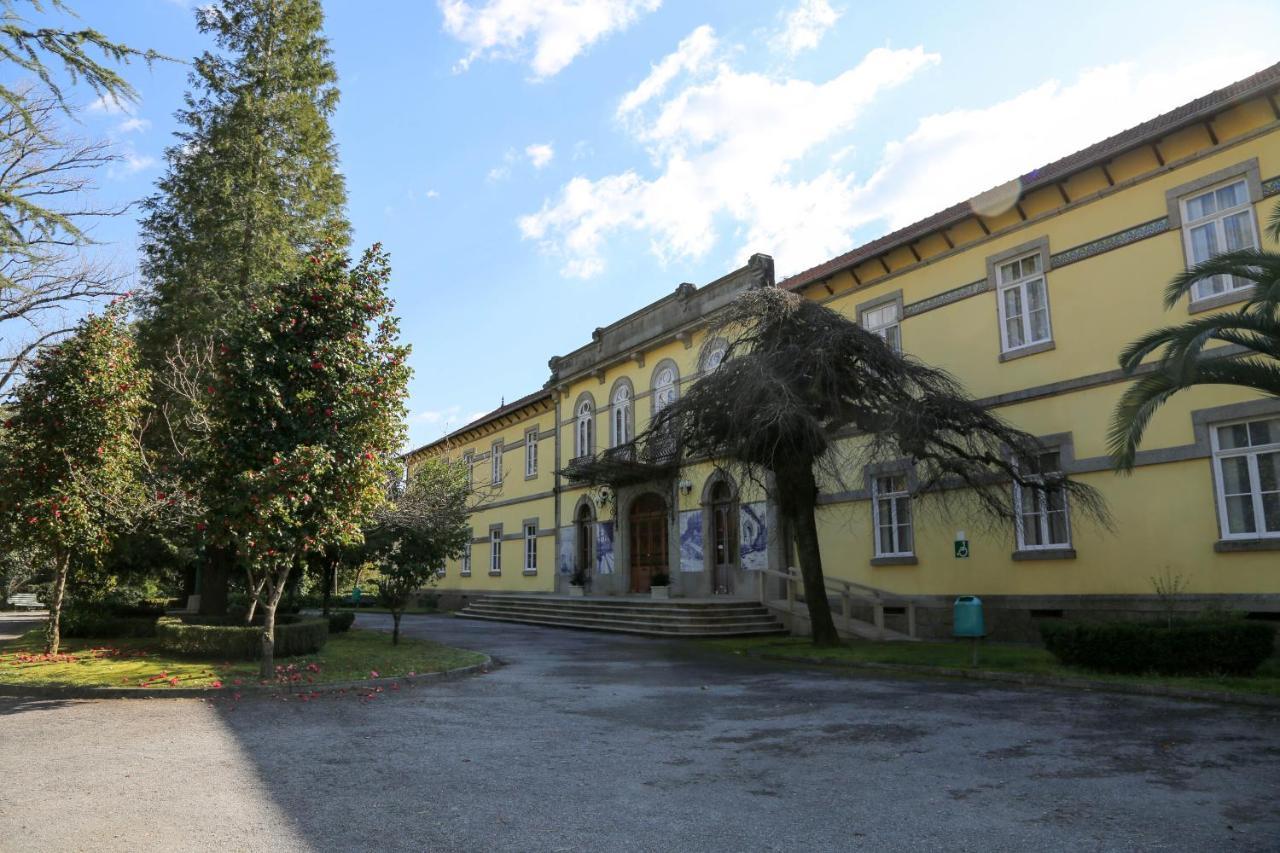 Готель Inatel Entre-Os-Rios Portela  Екстер'єр фото